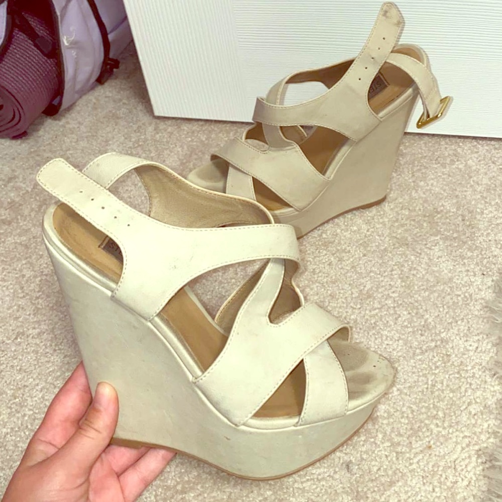 Steve Madden wedges